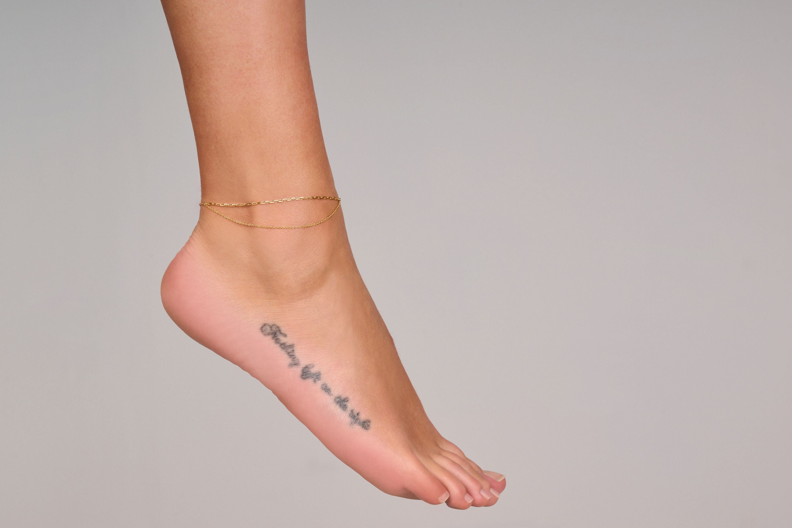 SCARLET KNÖCHELKETTE-2