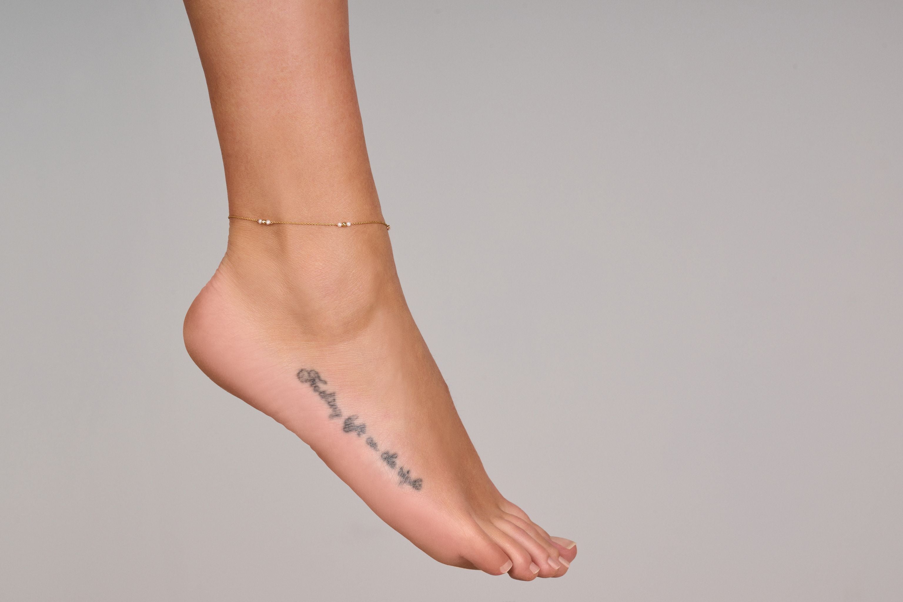 Ophelia Fußkettchen - 14 kt. Gold mit 0,06 CT Brillantschliff Diamanten und SüßwasserPearl-2